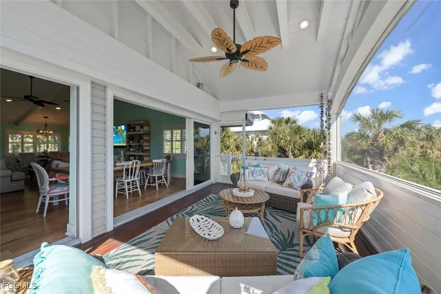 $1,879,000 | 6407 Pine Avenue, Sanibel, FL 33957