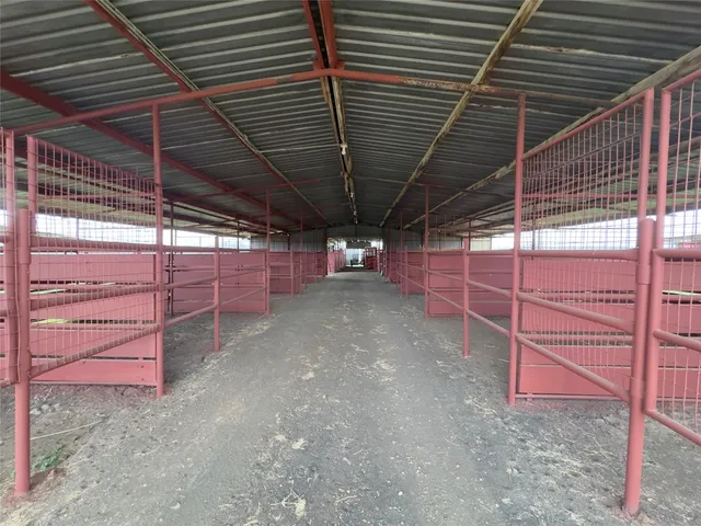 $1,900 | 100 Simmons Family Farm Road, Lockhart, TX 78644