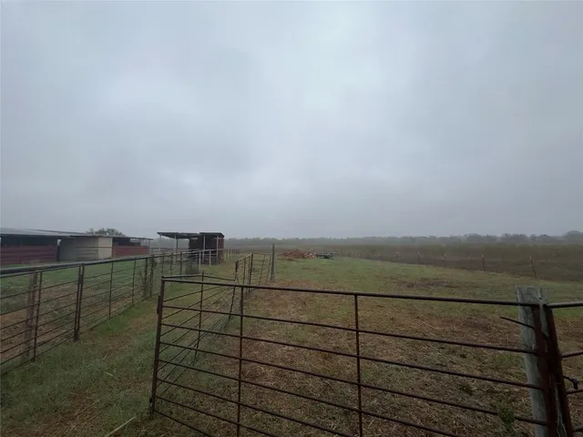 $1,900 | 100 Simmons Family Farm Road, Lockhart, TX 78644