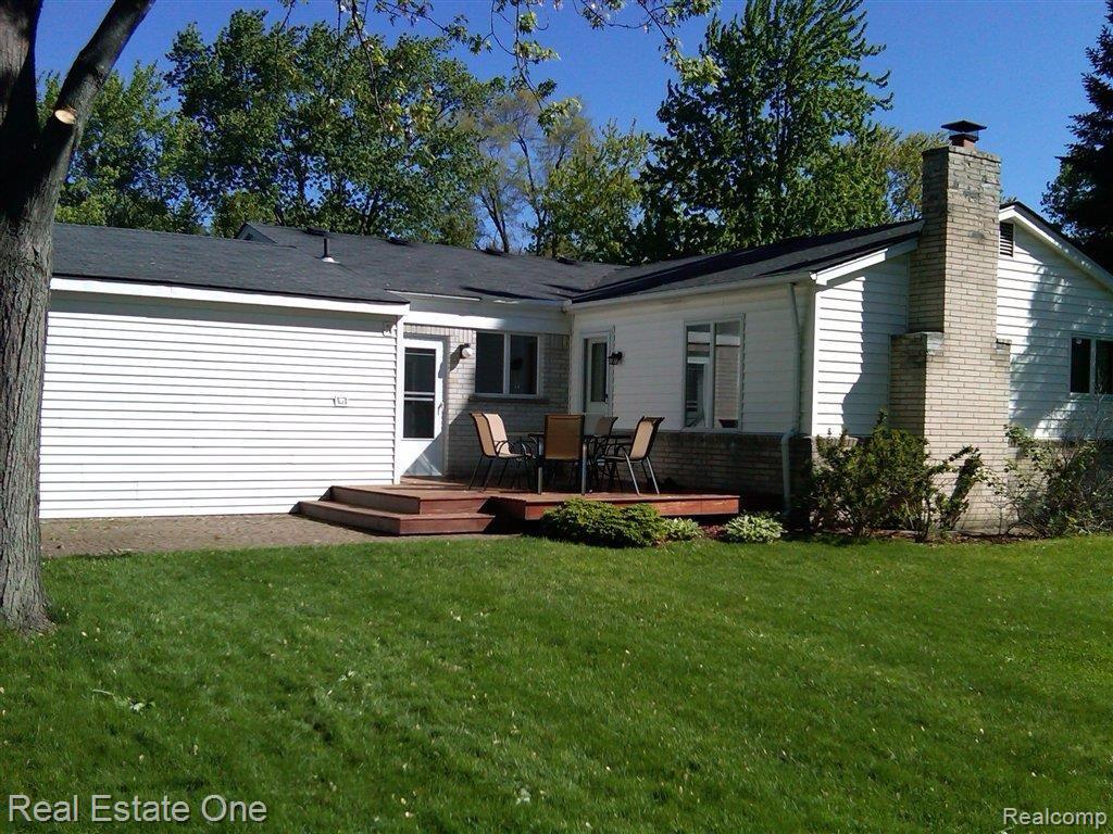 297 Winry Drive Rochester, MI 48307 - Photo 18 of 20 Beautiful Backyard