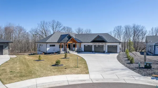$1,599,000 | 3960 Peyton Lane, Hermantown, MN 55811