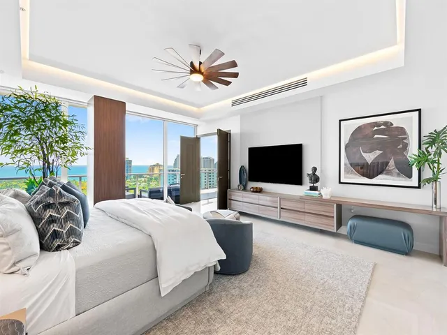 $6,999,000 | 920 Intracoastal Drive, Unit PH1, Fort Lauderdale, FL 33304