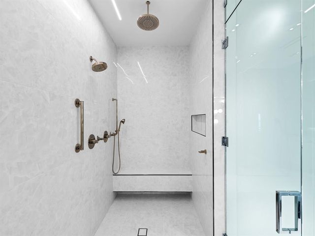 $6,999,000 | 920 Intracoastal Drive, Unit PH1, Fort Lauderdale, FL 33304