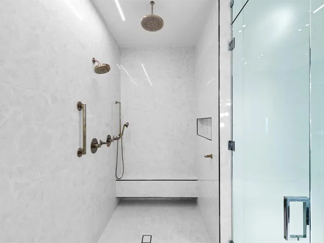 $6,999,000 | 920 Intracoastal Drive, Unit PH1, Fort Lauderdale, FL 33304