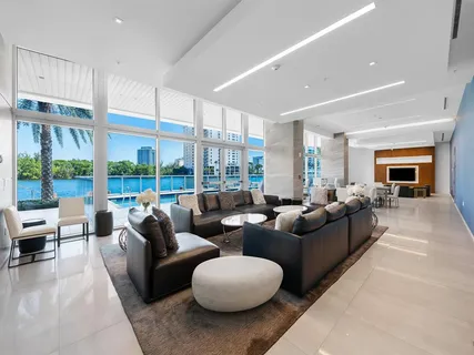 $6,999,000 | 920 Intracoastal Drive, Unit PH1, Fort Lauderdale, FL 33304