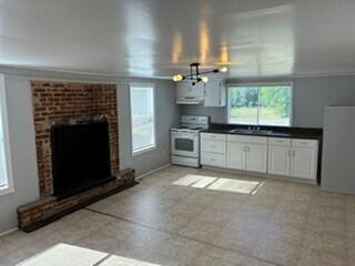 703 East Walker Street Wrens, GA 30833 - Photo 2 of 17 12