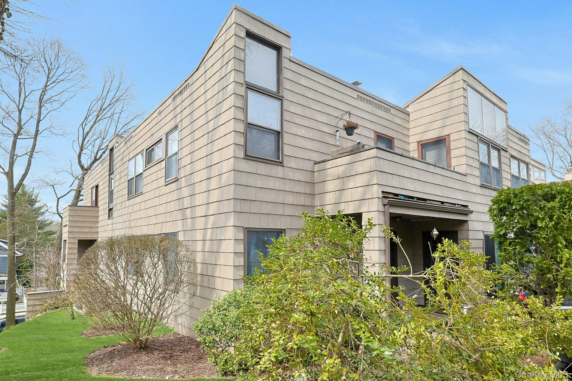 Corner unit with private entry!