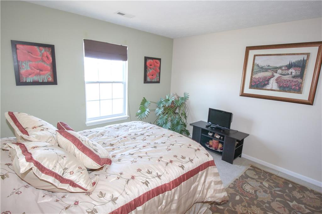 2382 Bainbridge Road Greenwood, IN 46143 - Photo 38 of 47 Gallery Image 38