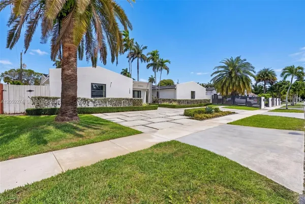 $14,000 | 1865 Northeast 197th Terrace, Miami, FL 33179