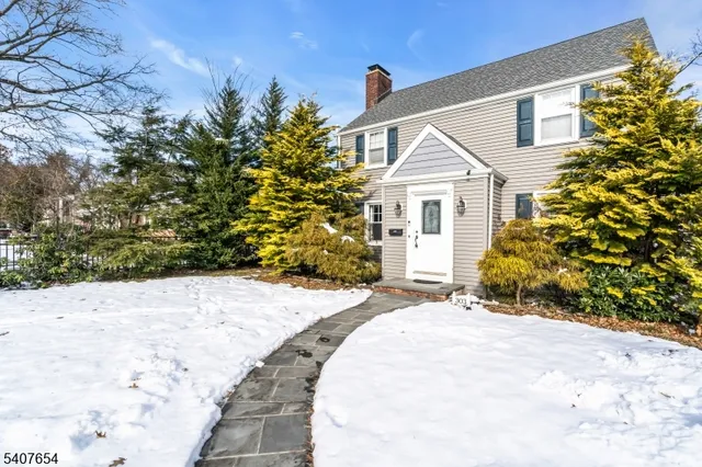 $549,900 | 303 Ashland Road, Middlesex, NJ 08846