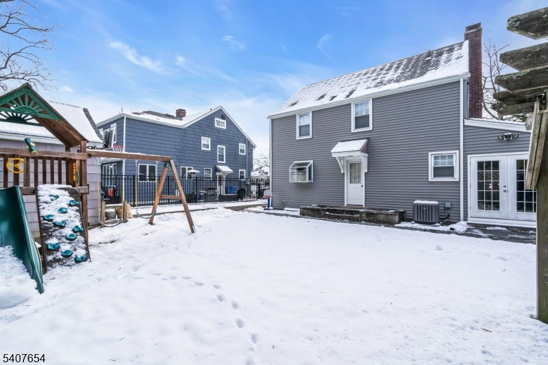 303 Ashland Road Middlesex, NJ 08846 - Photo 30 of 34