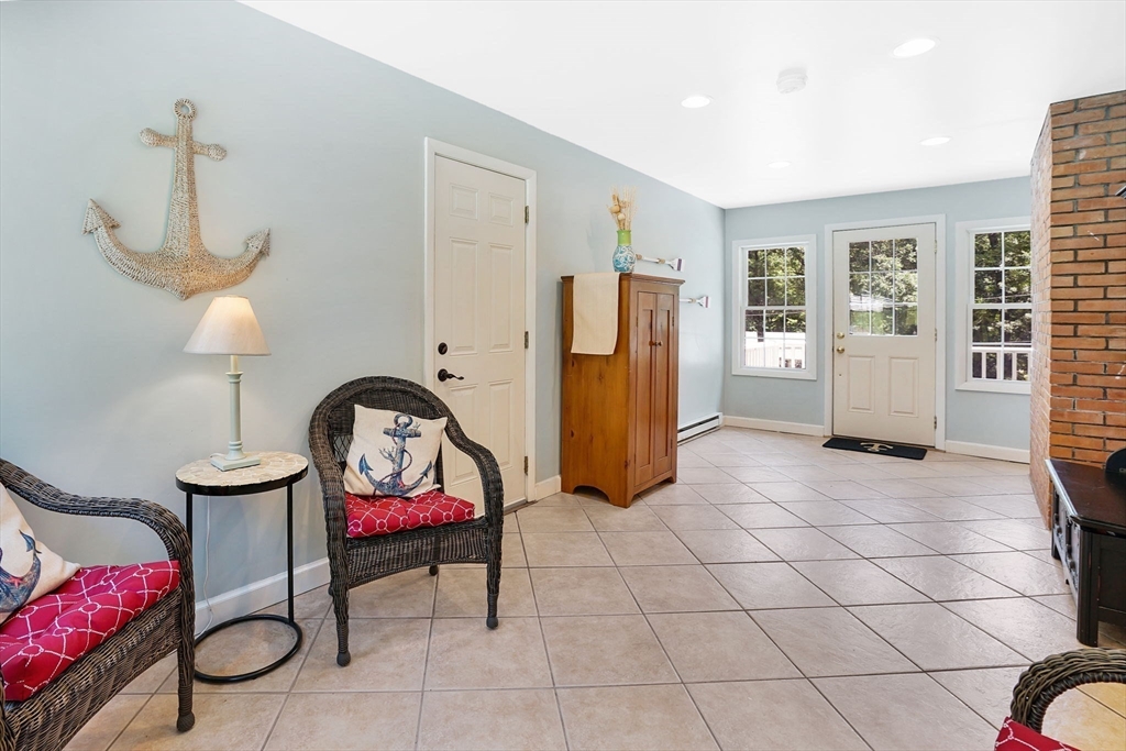 41 Brainard Road Wilbraham, MA 01095 - Photo 4 of 31 Gallery Image 4