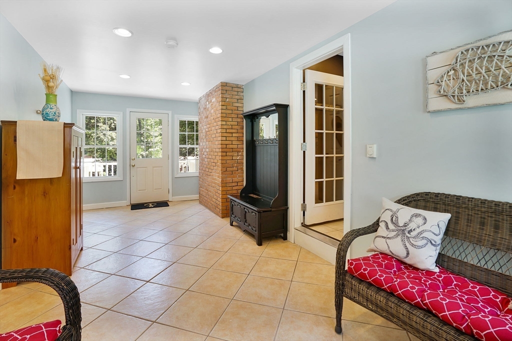 41 Brainard Road Wilbraham, MA 01095 - Photo 5 of 31 Gallery Image 5