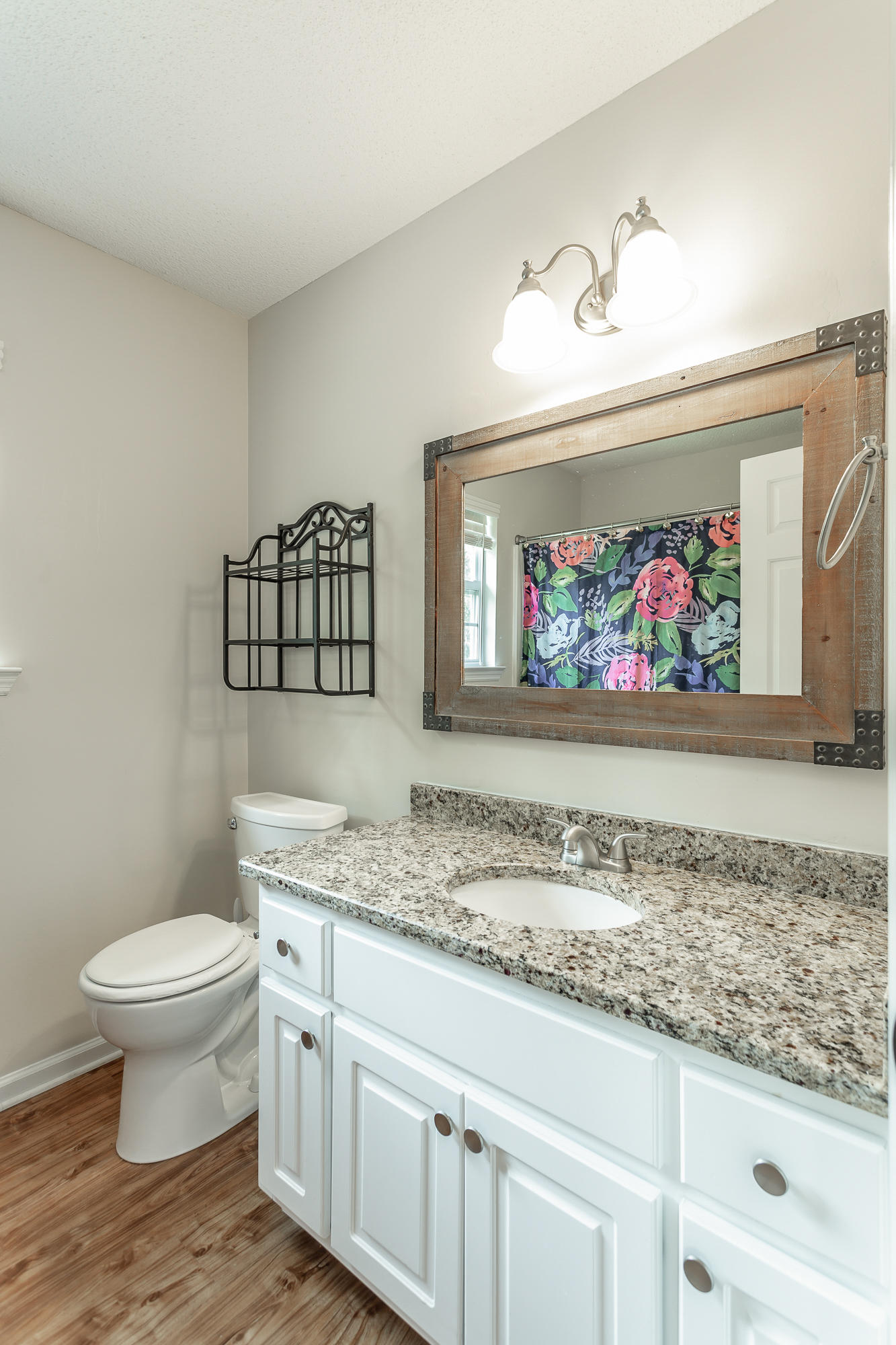 1 Hickory Ridge Trail Ringgold, GA 30736 - Photo 20 of 26 Guest bathroom