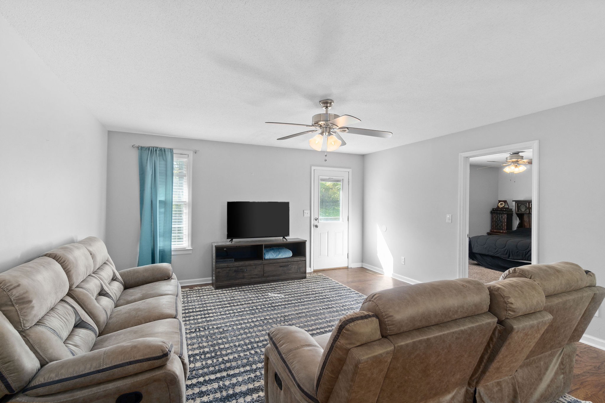 558 Wooten Road Clarksville, TN 37042 - Photo 7 of 35 Gallery Image 7