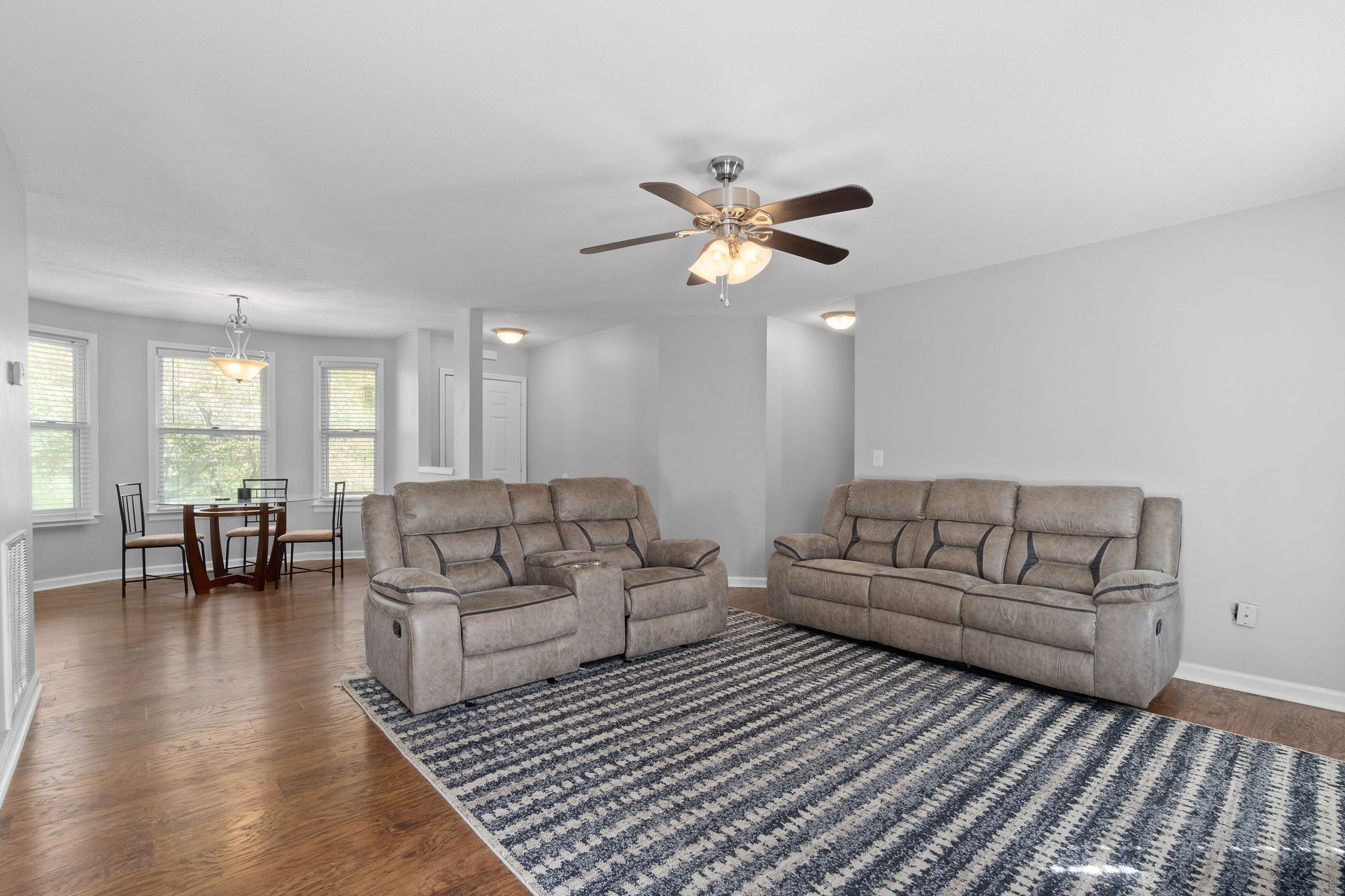 558 Wooten Road Clarksville, TN 37042 - Photo 9 of 35 Gallery Image 9