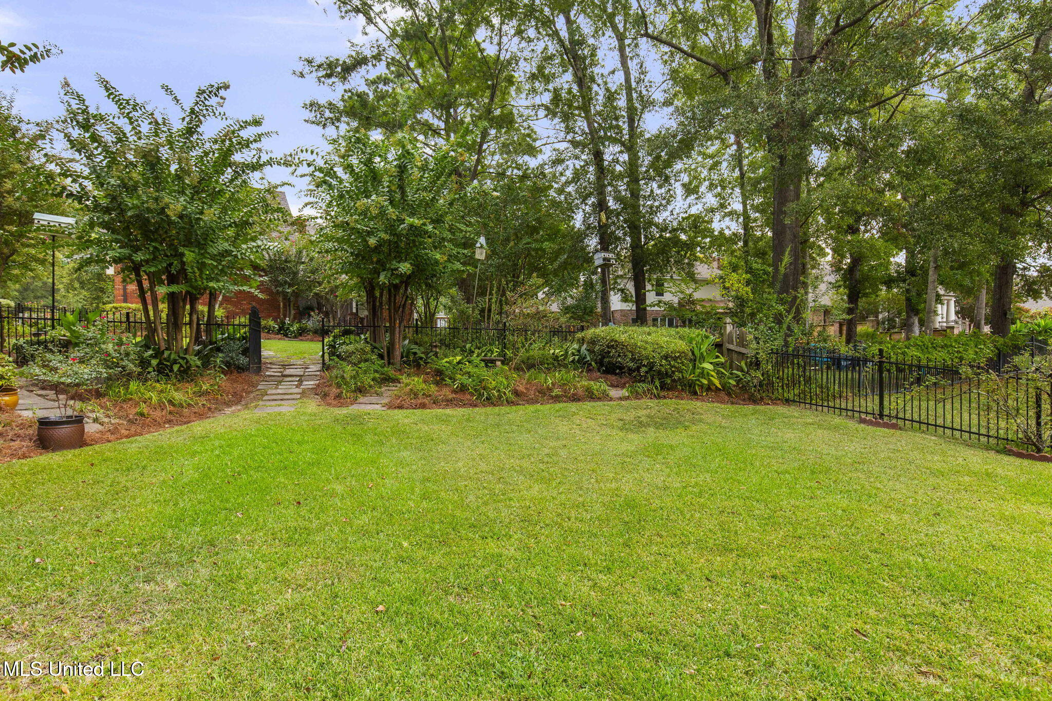 41 Long Cove Court Madison, MS 39110 - Photo 19 of 29 73-web-or-mls-41 Long Cv-73