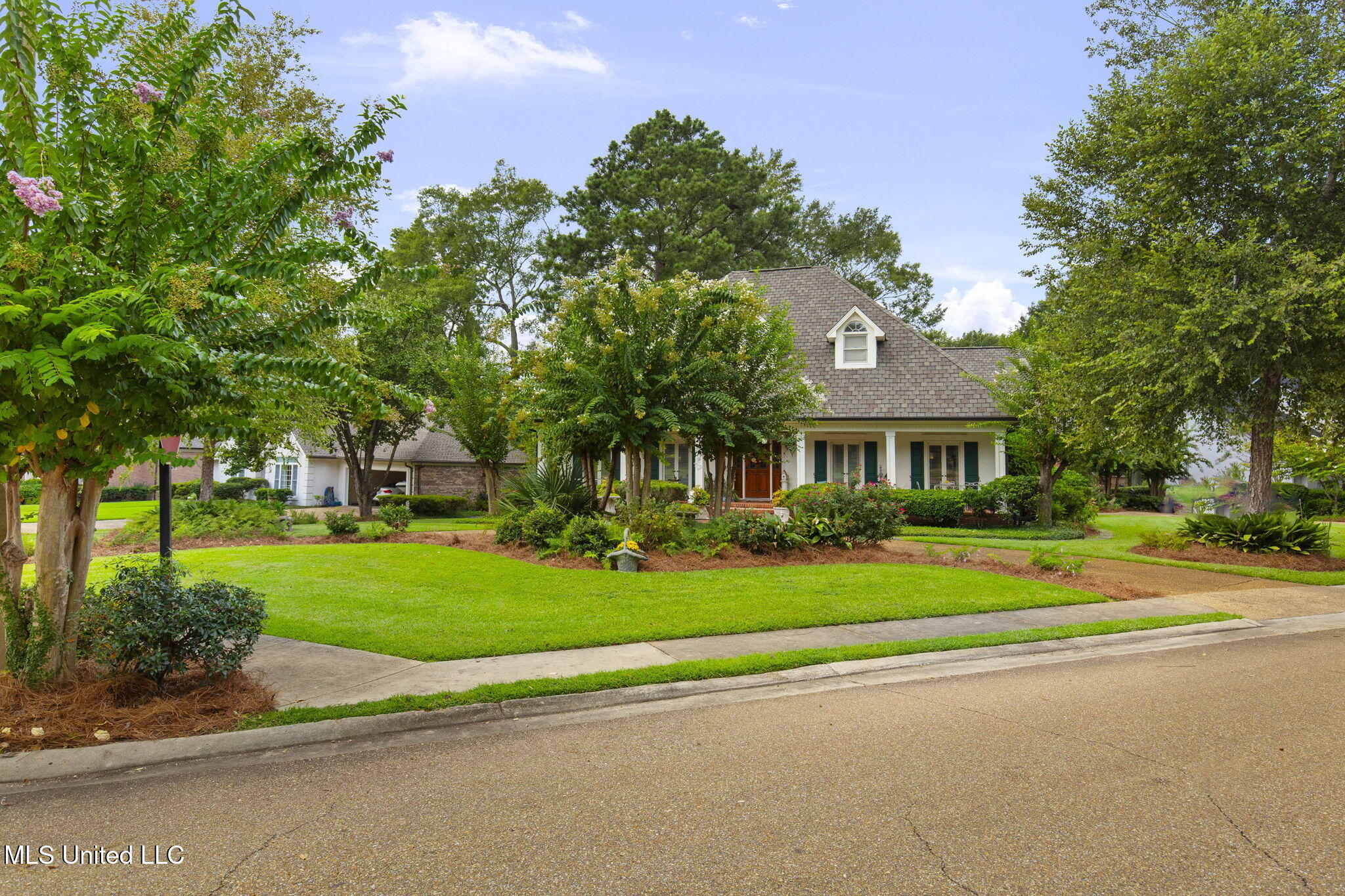 41 Long Cove Court Madison, MS 39110 - Photo 27 of 29 3-web-or-mls-41 Long Cv-3