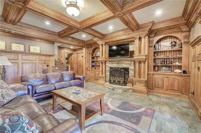 $1,295,000 | 601 Shelter Cove, Canton, GA 30114