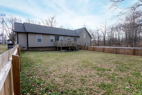 $2,350 | 128 Larkspur Court, White House, TN 37188