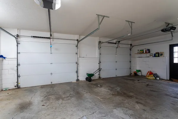 $2,350 | 128 Larkspur Court, White House, TN 37188