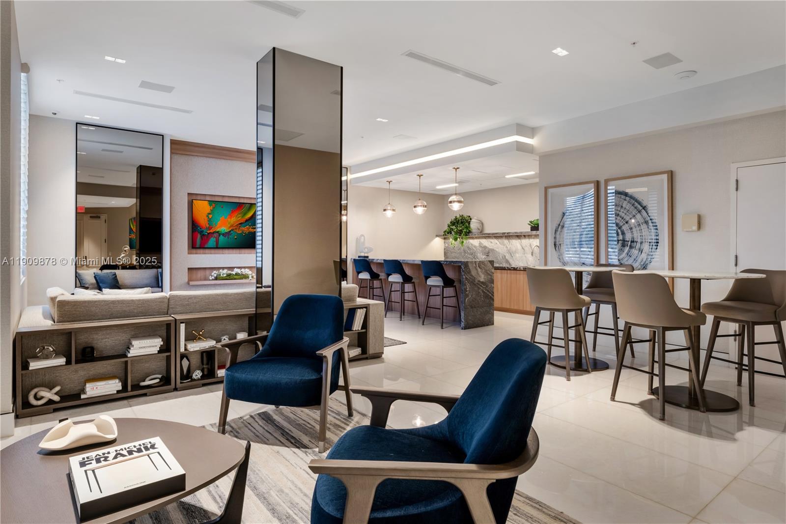 888 Brickell Key Drive, Unit 2610 Miami, FL 33131 - Photo 27 of 37 a dining room with furniture