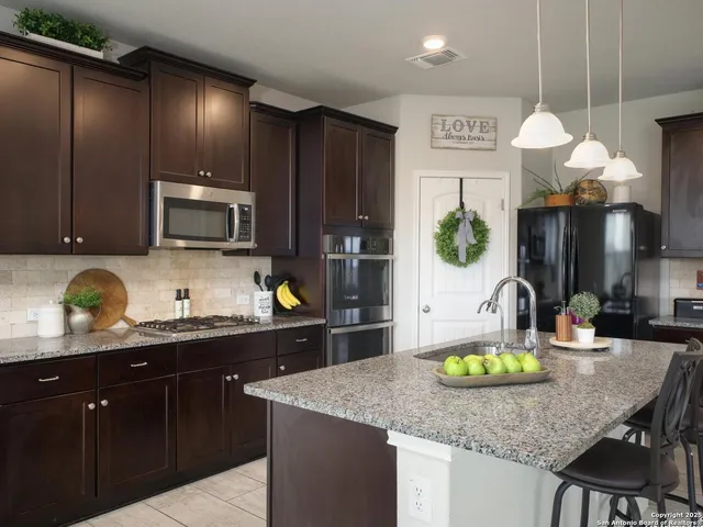 $389,000 | 225 Treble Knoll, Spring Branch, TX 78070