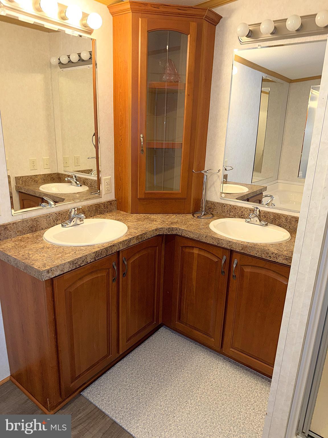 10505 Cedarville Road, Unit 1215 Brandywine, MD 20613 - Photo 26 of 34