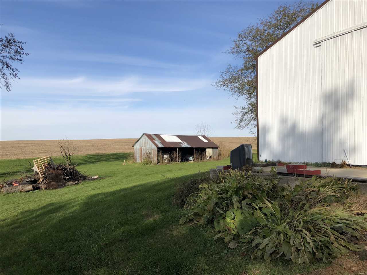 14782 Lovers Spring Road Lanark, IL 61046 - Photo 6 of 25 an aerial view of a house with a yard