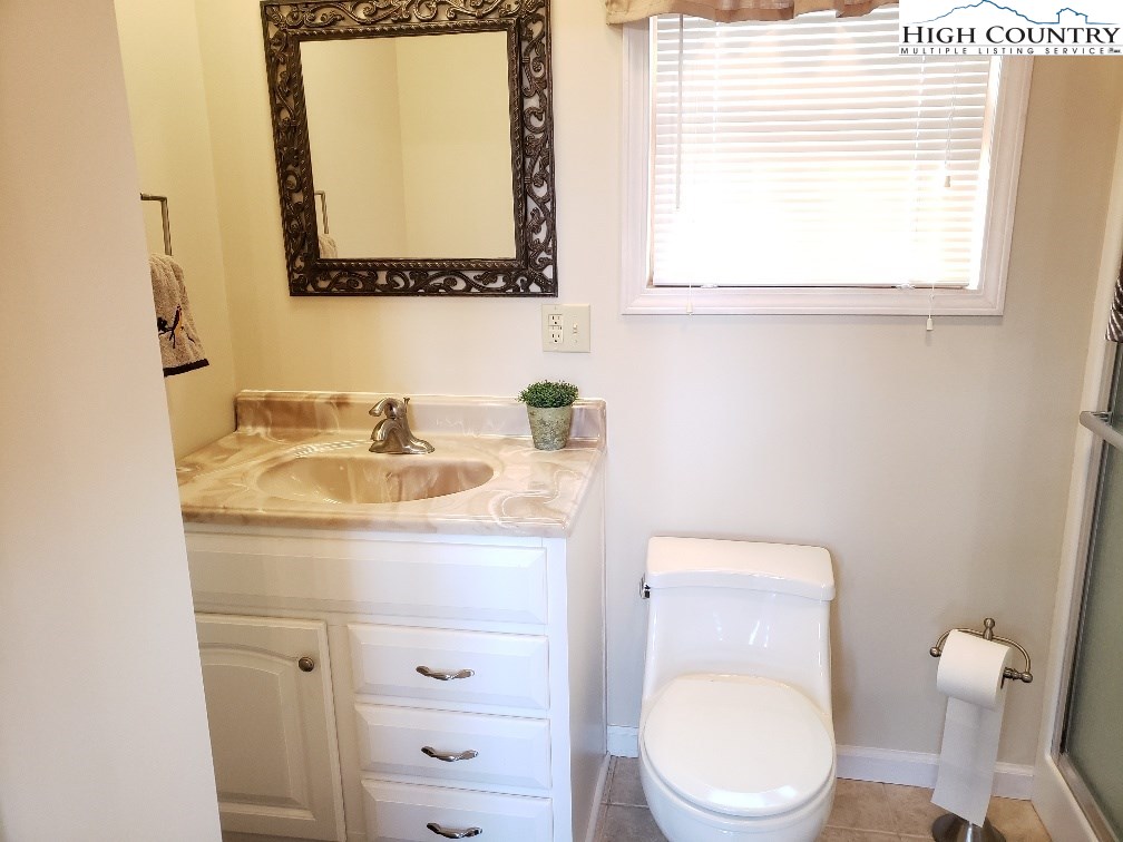 772 Dixon Road Galax, VA 24333 - Photo 14 of 23 Gallery Image 14