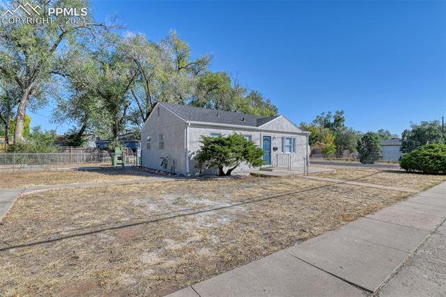 516 East Cheyenne Road Colorado Springs, CO 80905 - Photo 3 of 42 Gallery Image 3