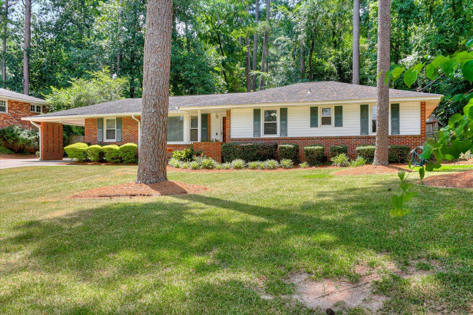 3124 Sussex Road Augusta, GA 30909 - Photo 4 of 48 04-104