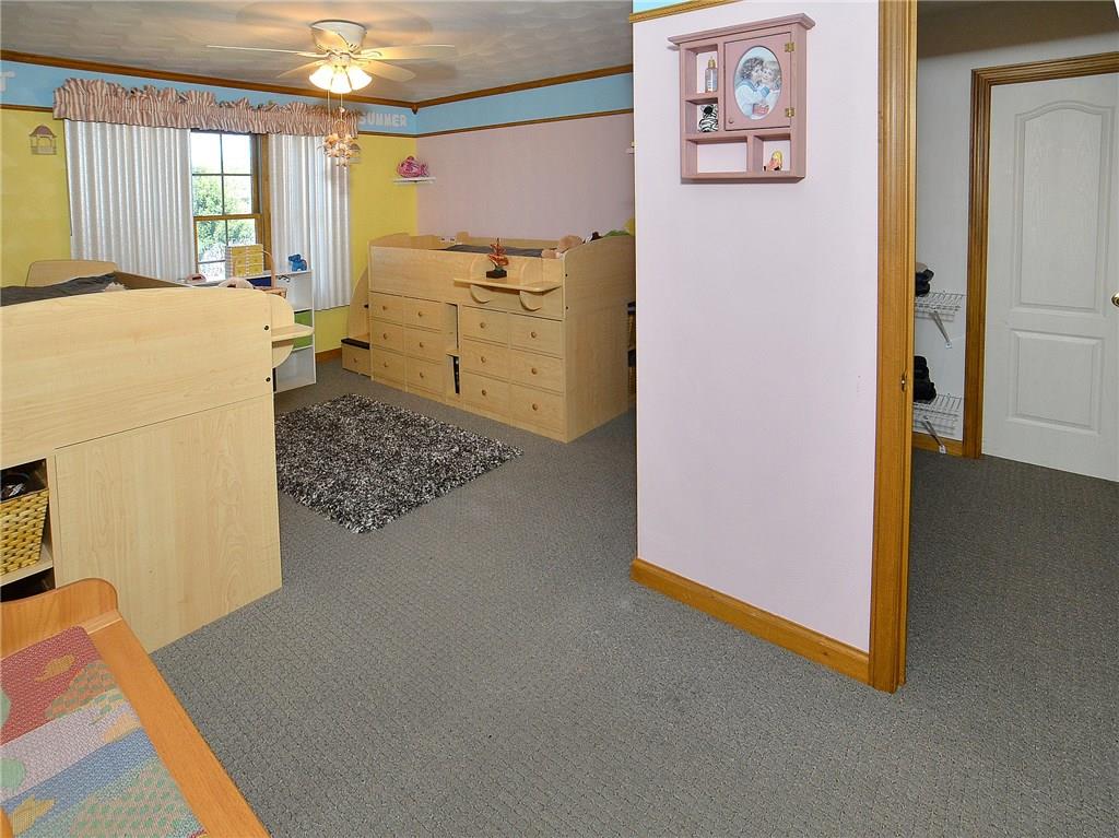 1009 Country Club Drive Jeannette, PA 15644 - Photo 20 of 25 Gallery Image 20