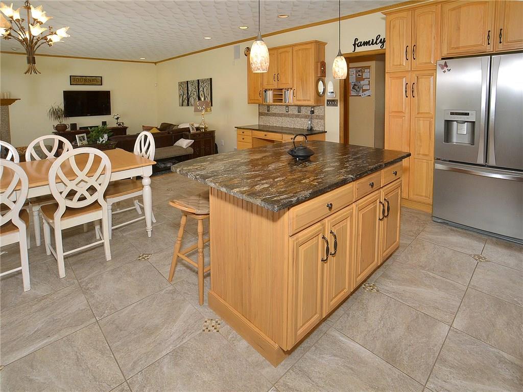 1009 Country Club Drive Jeannette, PA 15644 - Photo 6 of 25 Gallery Image 6