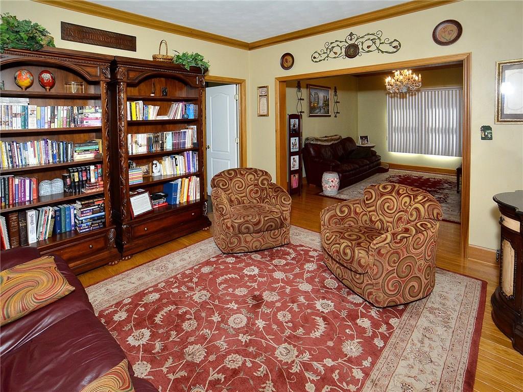 1009 Country Club Drive Jeannette, PA 15644 - Photo 10 of 25 Gallery Image 10