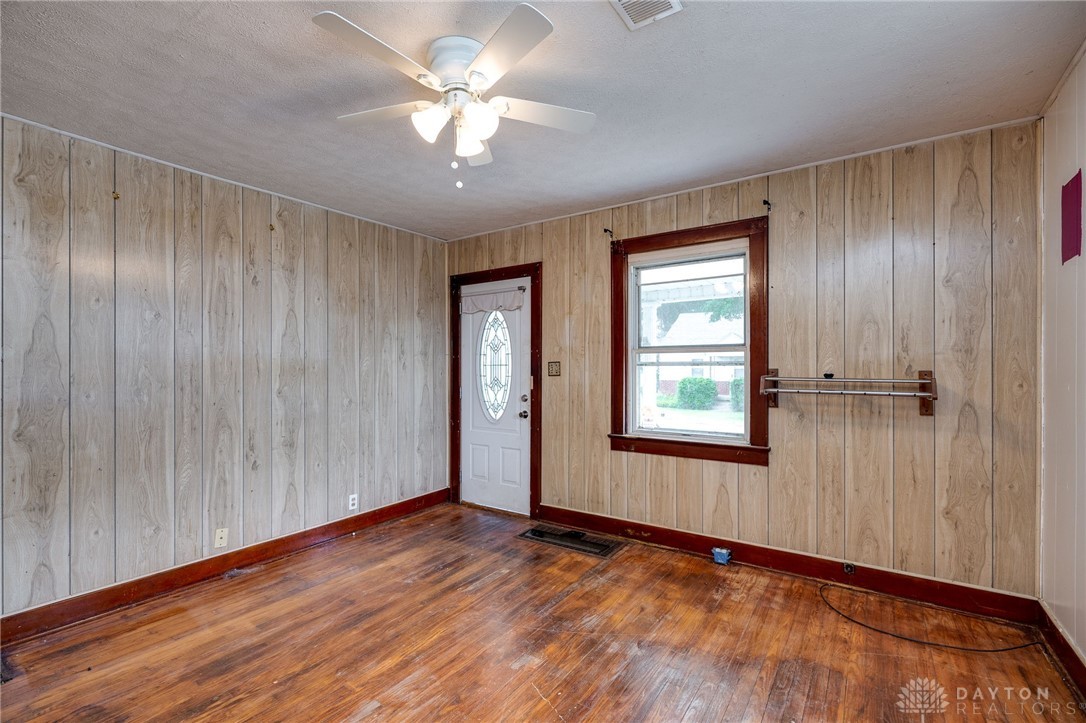5165 Banes Road Springfield, OH 45502 - Photo 10 of 55