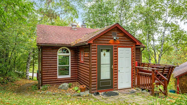$249,000 | 52 West Chandler Street, Ely, MN 55731