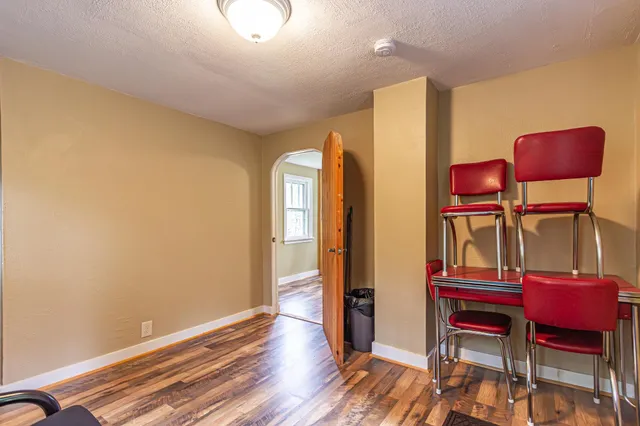 $249,000 | 52 West Chandler Street, Ely, MN 55731