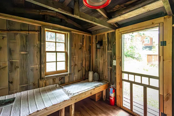 $249,000 | 52 West Chandler Street, Ely, MN 55731