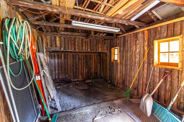 $249,000 | 52 West Chandler Street, Ely, MN 55731