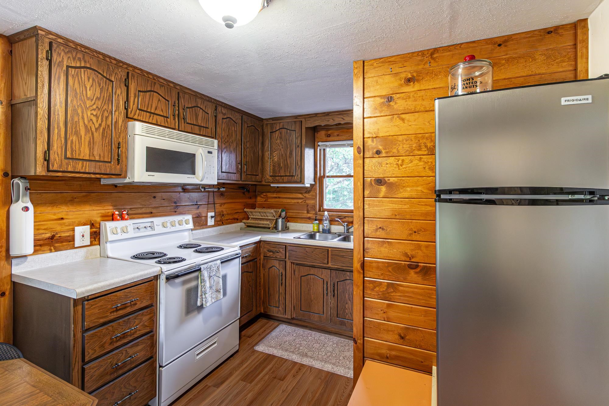 52 West Chandler Street Ely, MN 55731 - Photo 6 of 64