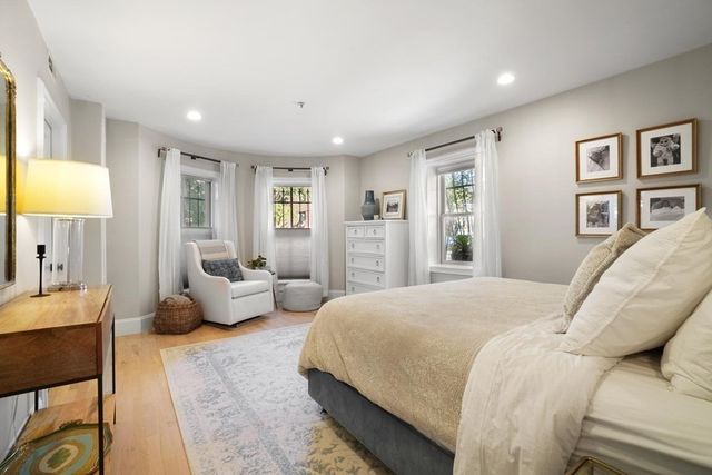 $1,850,000 | 208 West Canton Street, Unit 1, Boston, MA 02116