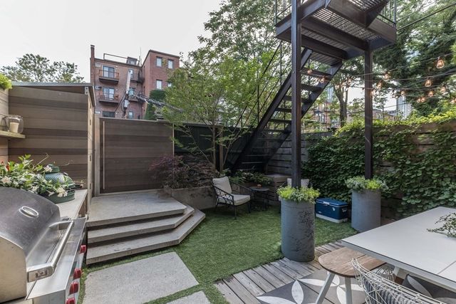 $1,850,000 | 208 West Canton Street, Unit 1, Boston, MA 02116