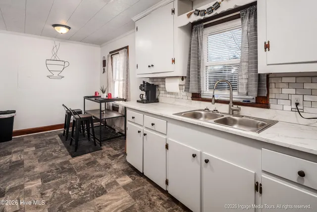 $160,000 | 1303 Colonial Avenue, Greenville, NC 27834