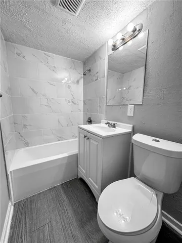 $122,500 | 5825 Manchester Avenue, Kansas City, MO 64129