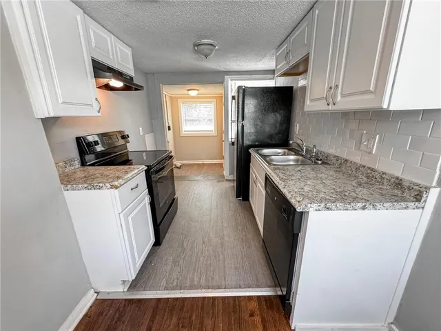 $122,500 | 5825 Manchester Avenue, Kansas City, MO 64129