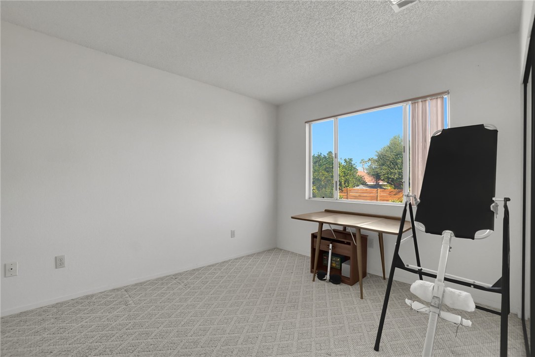 67260 Ovante Road Cathedral City, CA 92234 - Photo 22 of 32