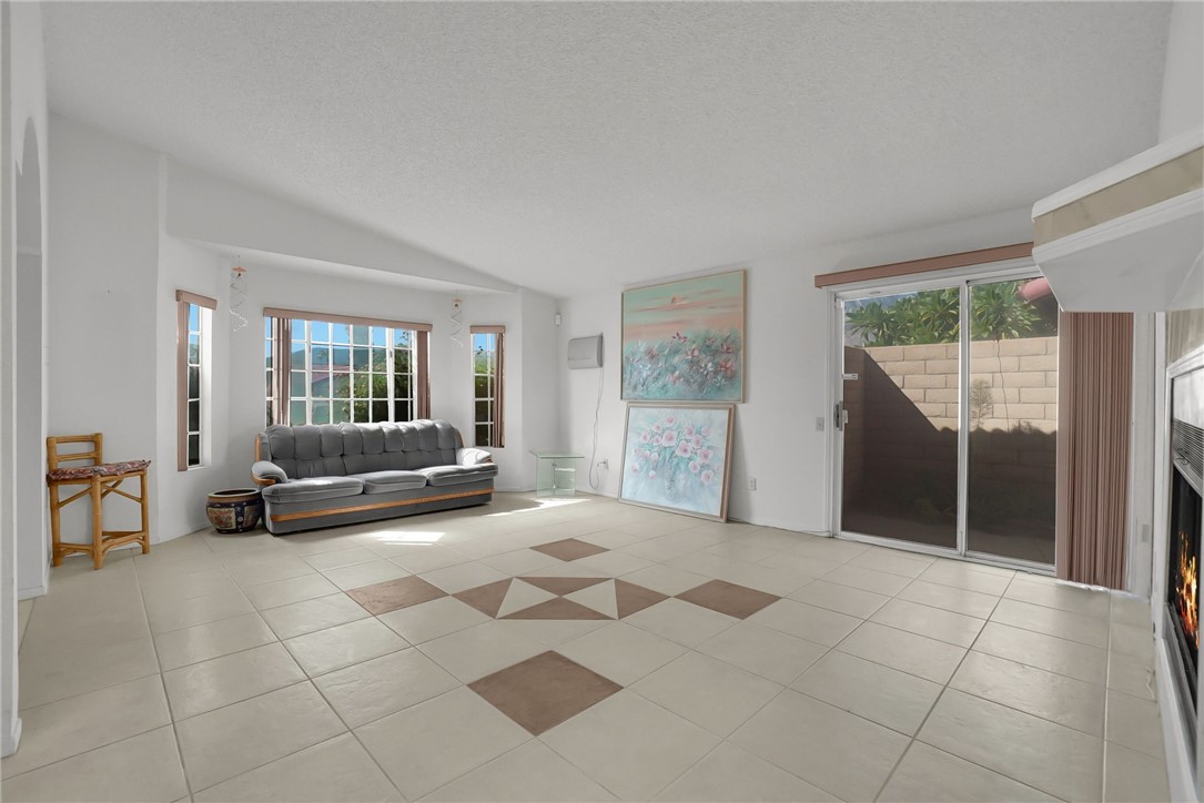 67260 Ovante Road Cathedral City, CA 92234 - Photo 6 of 32