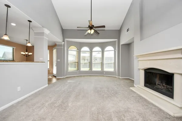 $3,225 | 9427 Sapphire Bay Lane, Rosharon, TX 77583