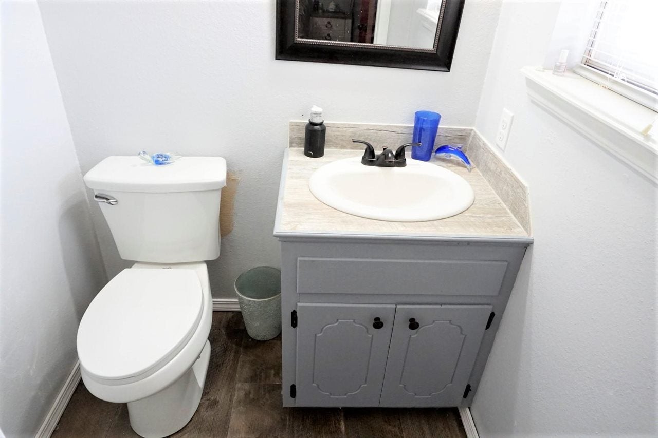 1406 Maple Street Perry, OK 73077 - Photo 13 of 15 Gallery Image 13